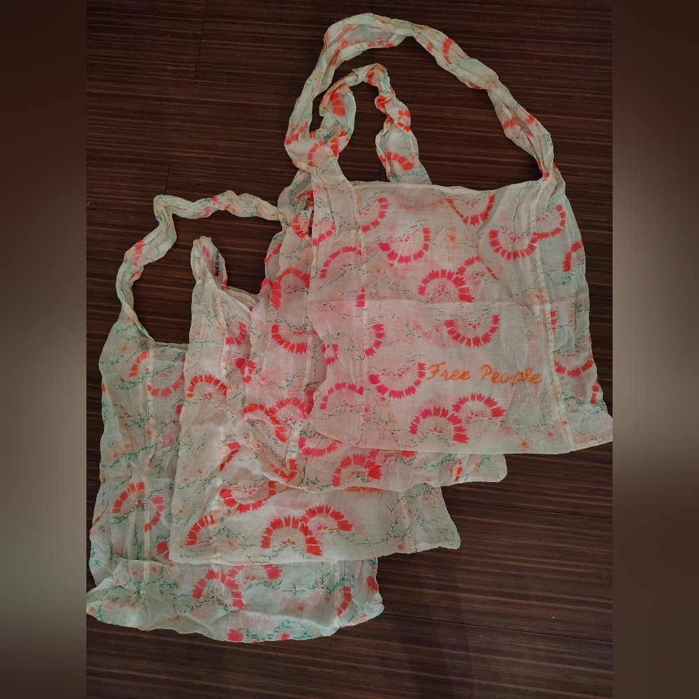 Free People Sheer reusable Tote Set Of 4 :)